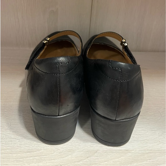 Black Dansko Callista Black Burnished Nubuck Mary-Jane style block pumps - Picture 3 of 3